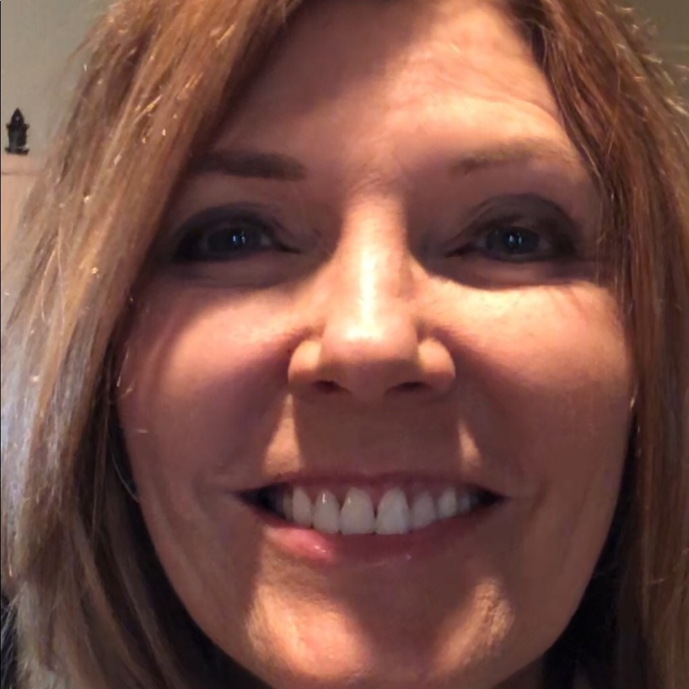 Meet your Posher, Marcia